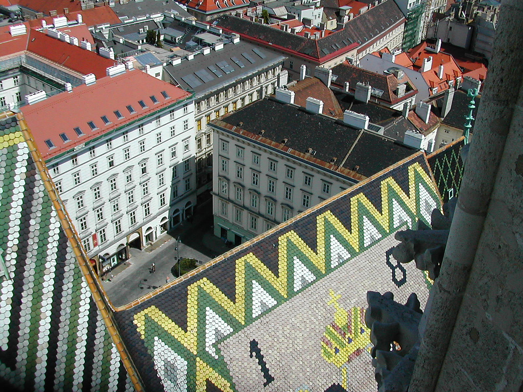 playing lines in vien